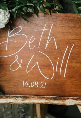 Wooden welcome sign, rustic wedding decor, Mint Lettering calligraphy Buckinghamshire