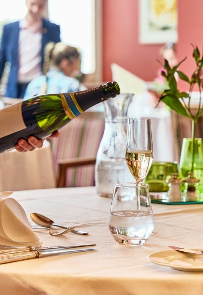 Ockenden Manor - Restaurant