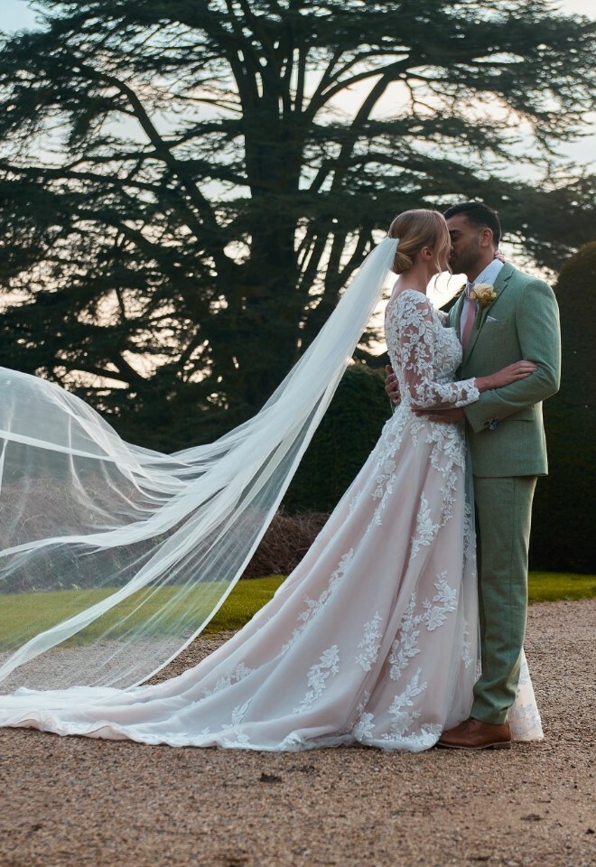 Wedding photography with a golf course