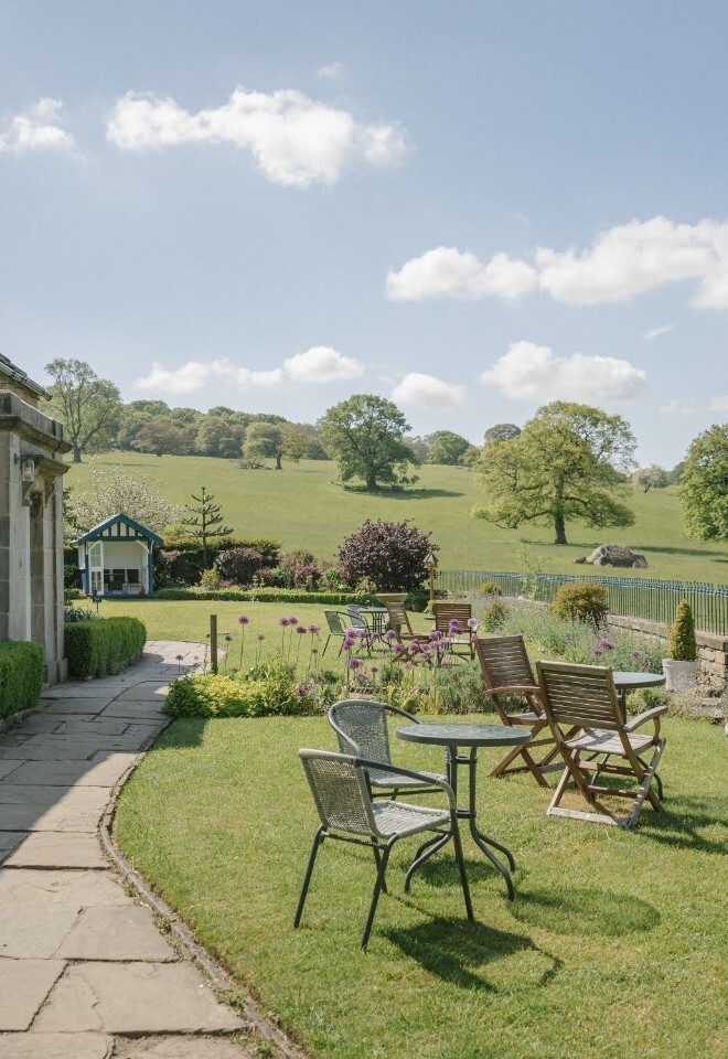 Garden furniture on the lawn of Heathy Lea - Derbyshire accommodation and holiday cottages overlooking the Chatsworth park