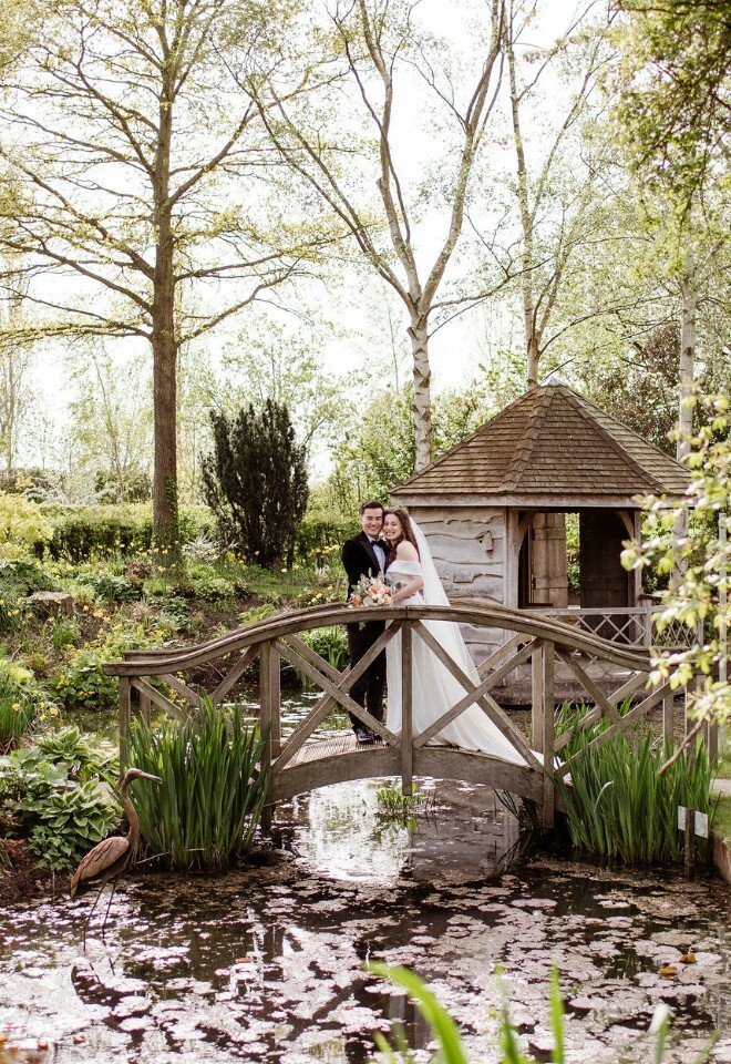 South Farm Barn & Outisde wedding venue in Cambridgeshire & Hertfordshire
