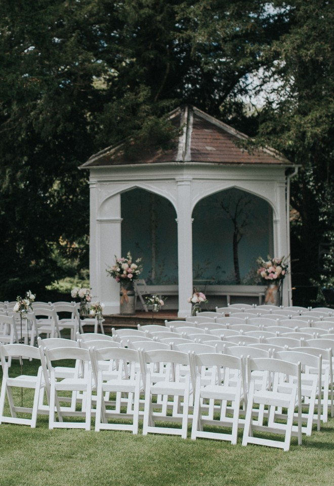 Garden Weddings at Wasing Park in Berkshire