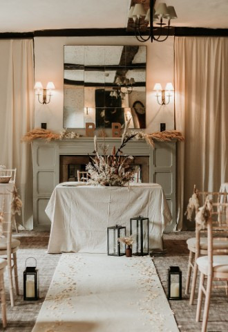 Ceremonies at the Bush Hotel