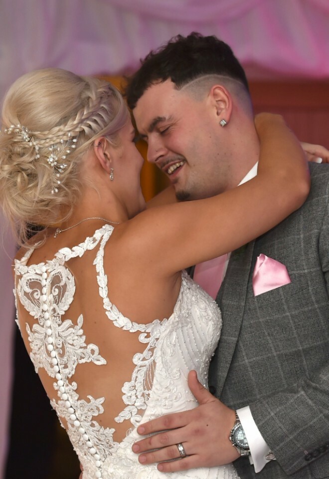 Wedding photography Highworth Swindon