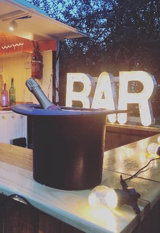 Bespoke packages available including table wine, welcome drinks and fizz for toasting.