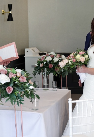 R & B Wedding Ceremony - Buckinghamshire Weddings celebrant 