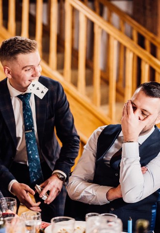 Dean Leavy impresses wedding guests with his magica skills