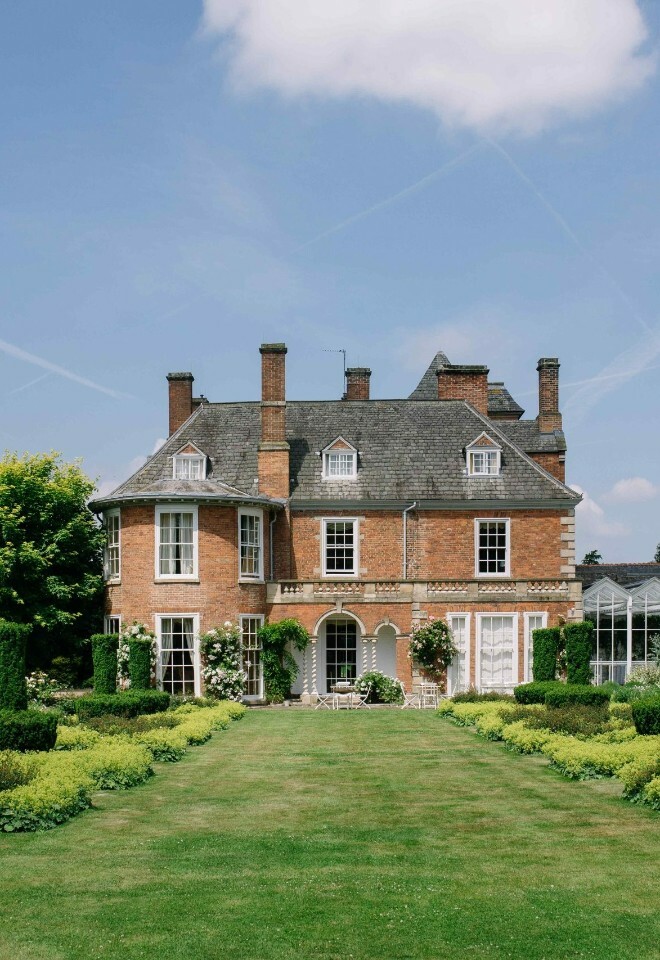 Sutton Bonington Hall exterior
