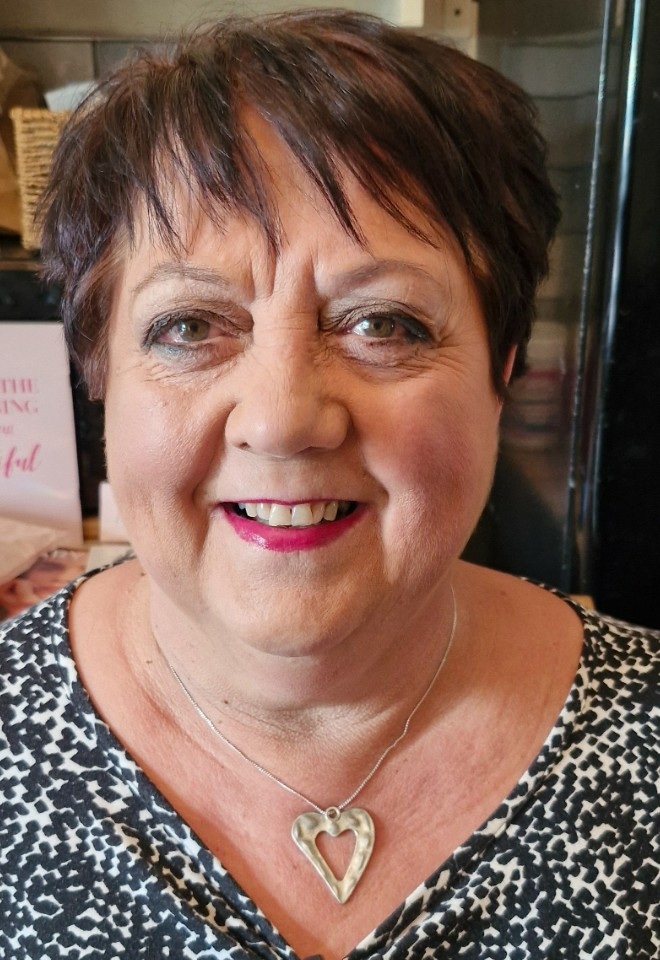 Very Raspberry Supreme Hydrating Lipstick, Beauty Awards London Bronze Winner 2022. Christine Saunders Mary Kay, mature glamorous, basic make over, meal out, glowing skin, great complexion