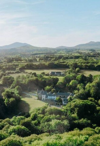 Wedding venue North Wales Talhenbont Hall