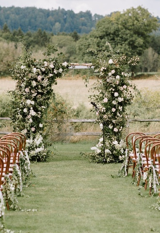 High Billinghurst Farm Jewish wedding venue ceremony with Chuppah