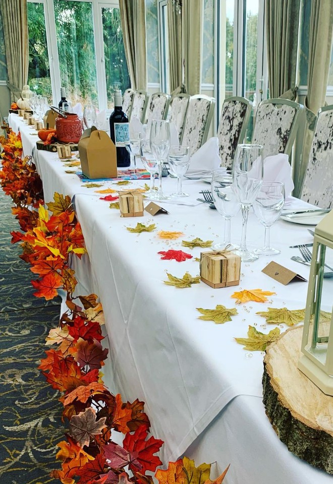 Autumn Top Table