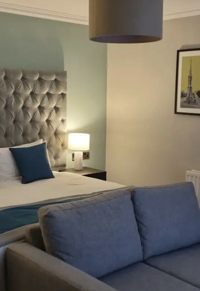 Whately Hall Hotel, Banbury