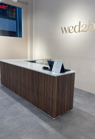 wed2b Edinburgh customer service desk