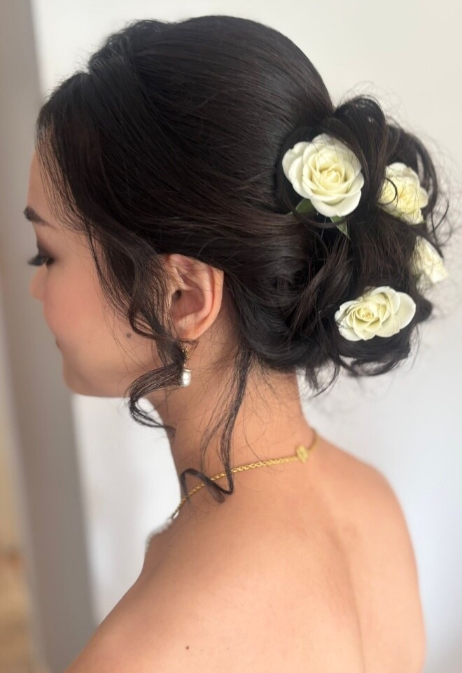 Bridal hair