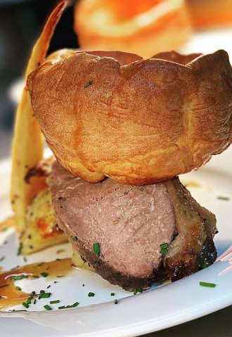 Roast dinner at Tredegar Arms Hotel, South Wales