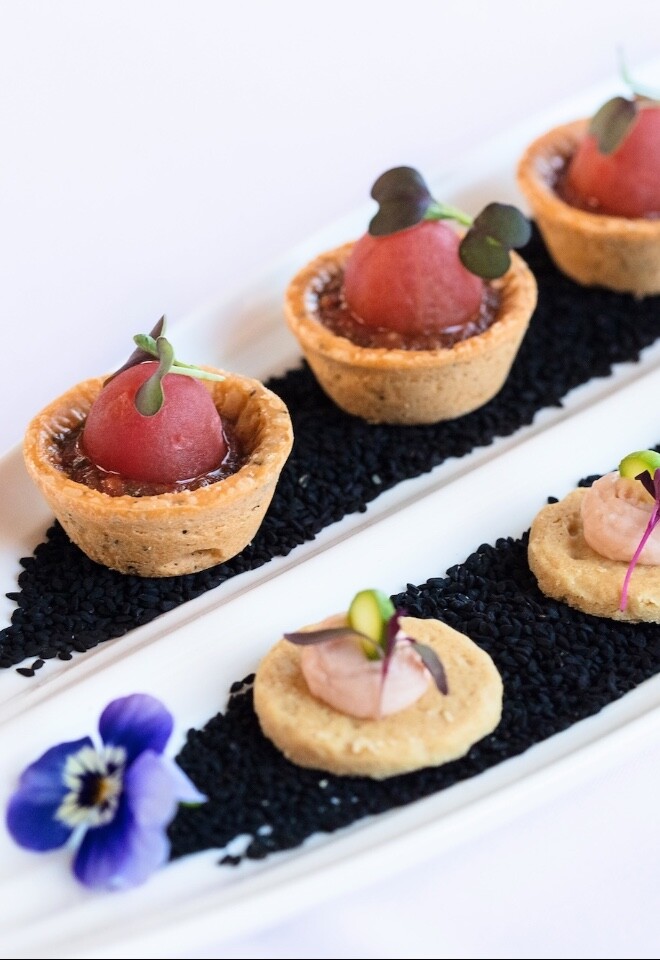 Harper Kitchens Canapés 