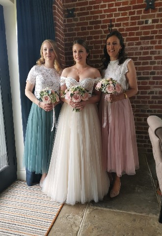 Bride and her bridesmaids - Little Channels