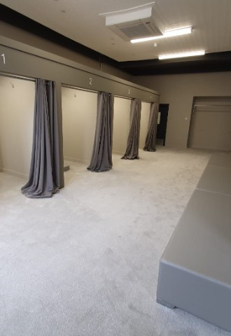 wed2b Newquay wedding dress fitting rooms