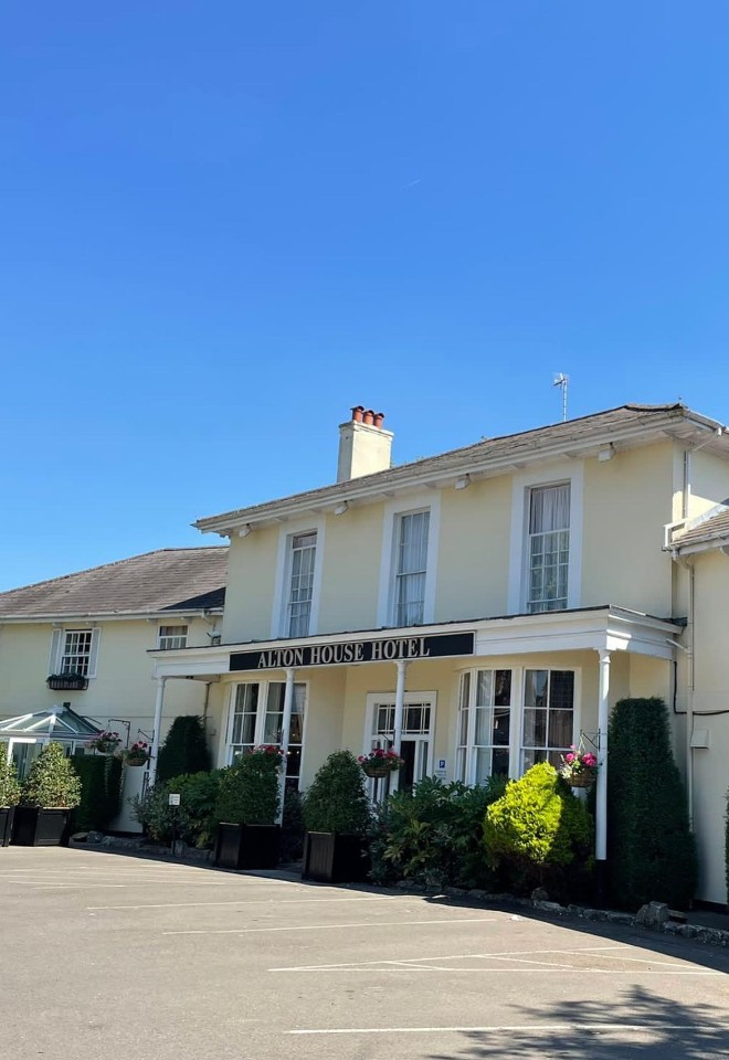 The Alton House Hotel