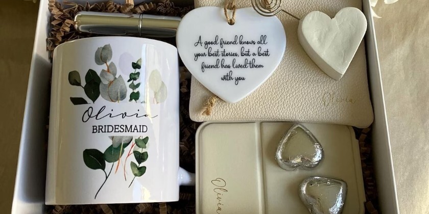 bridesmaid gift box for bridesmaid gifts ideas