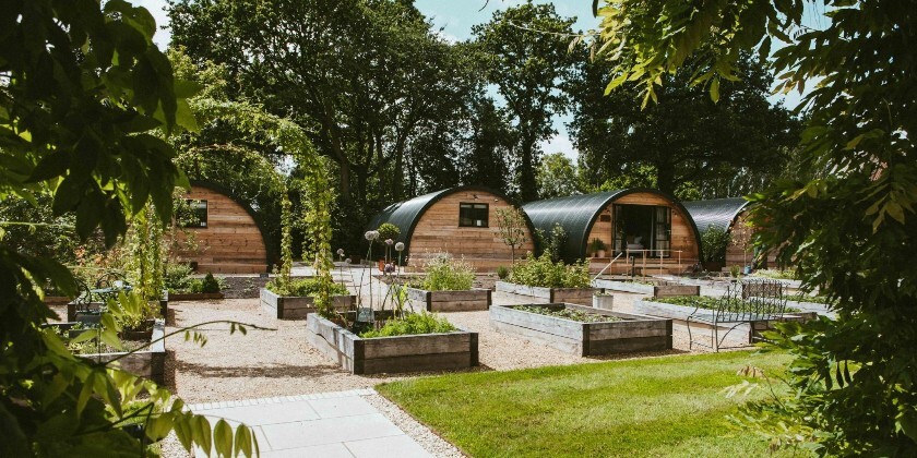 Exterior of the Pyggy wedding accommodation at Silchester Farm