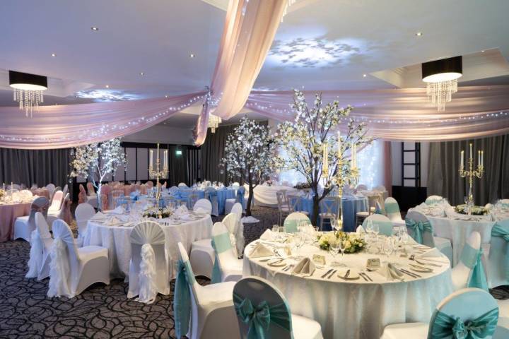 Crowne Plaza Felbridge,Venues in Sussex - West