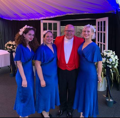 Toastmaster John Celebrants & Toastmasters in Surrey