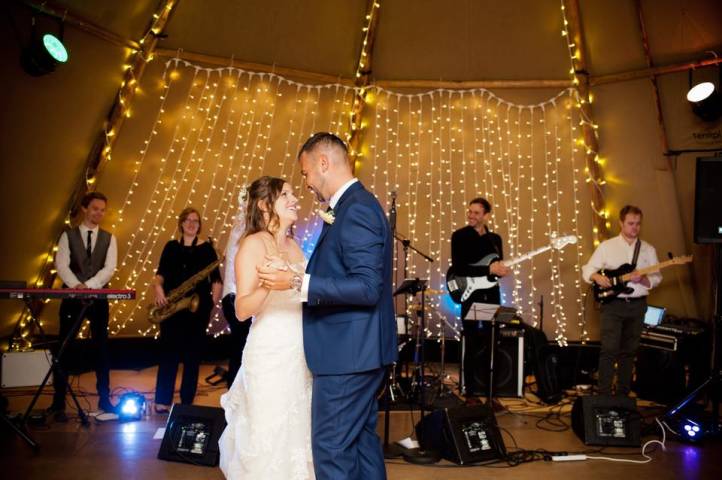 Elite Tents Ltd Marquees in West Midlands