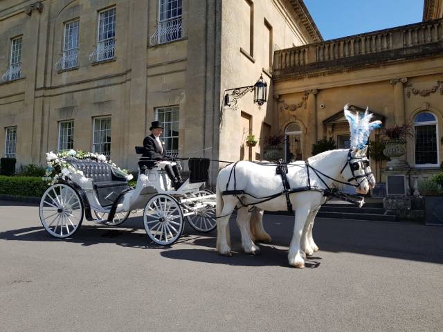 Catherines Carriages,Transport in Gloucestershire