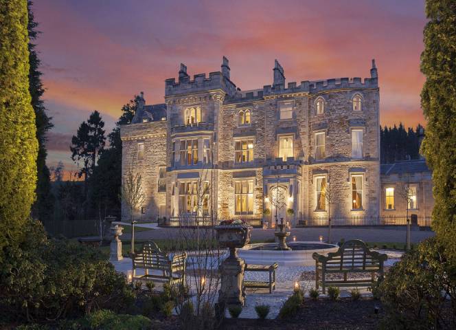 Crossbasket Castle Venues in Lanarkshire - South