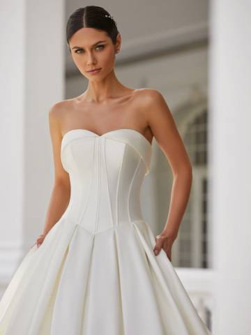 Pronovias Doris