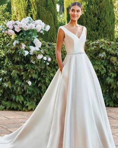 Proposals Bridal Studio Bridal Wear in Oxfordshire