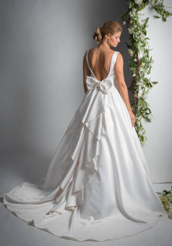 Maria Morris Couture, Backless Wedding Gowns in Cheshire