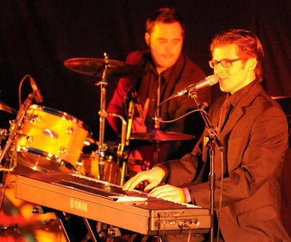 Entourage, Party Band in Yorkshire South