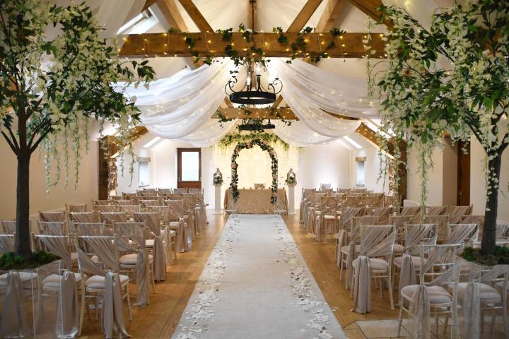 Beeston Manor,Venues in Lancashire