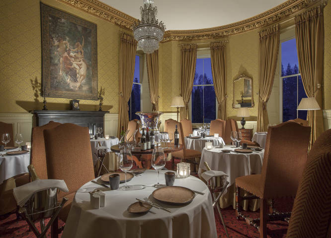 Crossbasket Castle Venues in Lanarkshire - South
