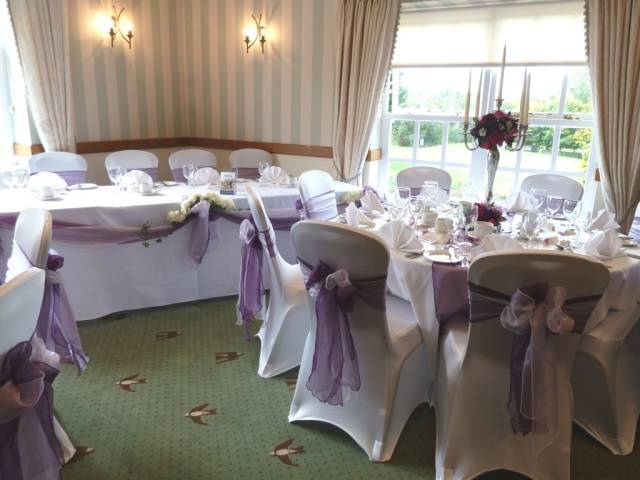 Sand Martins Golf Club, Venues in Berkshire
