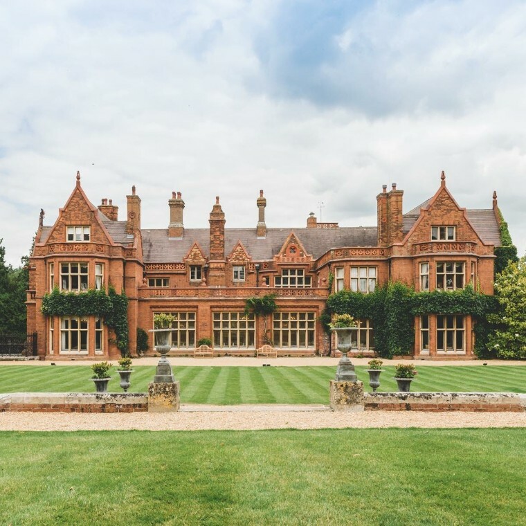 Exterior of Holmewood Hall in Cambridgeshire