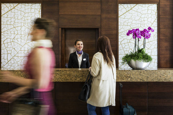 Mercure Sheffield St Paul's Hotel and Spa,Guest Accommodation in Yorkshire - South
