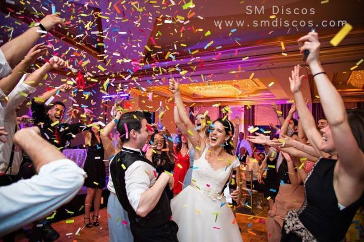 SM Discos,Discos & DJ's in Buckinghamshire