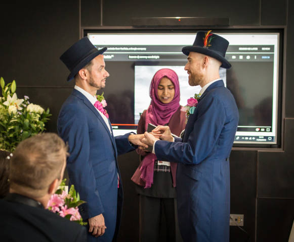 Paul Gapper Wedding Photographer,Photographers in South London