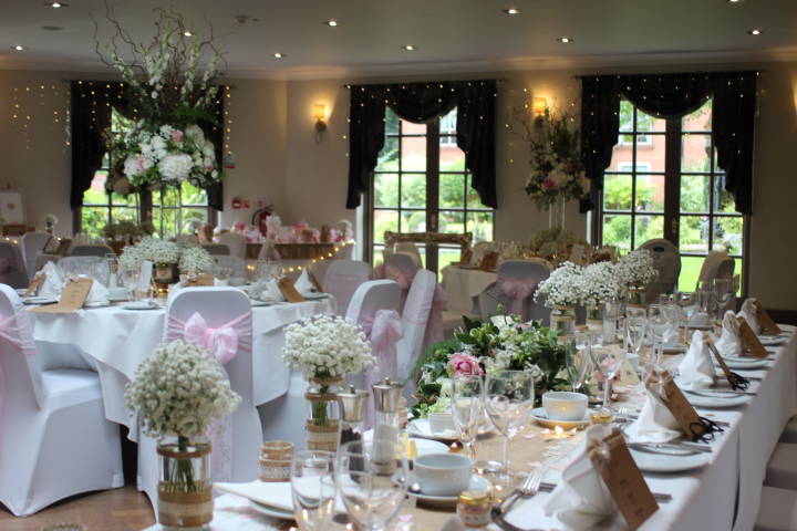 Rossett Hall,Venues in Cheshire