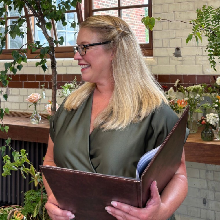 Rachel Bellon Celebrant - Berkshire and London