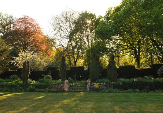 Pamber Place Gardens,Venues in Hampshire
