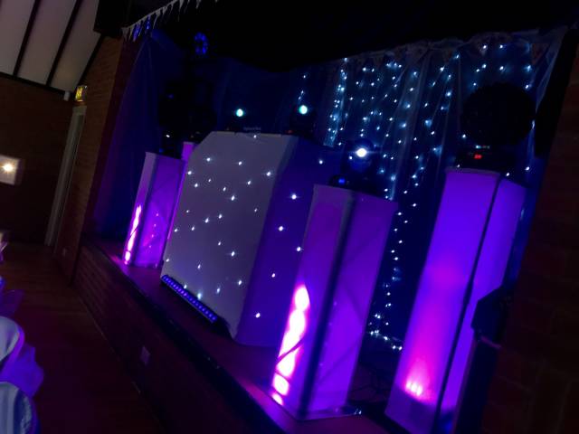 Stevie Robb Entertainments Discos & DJ's in Hampshire
