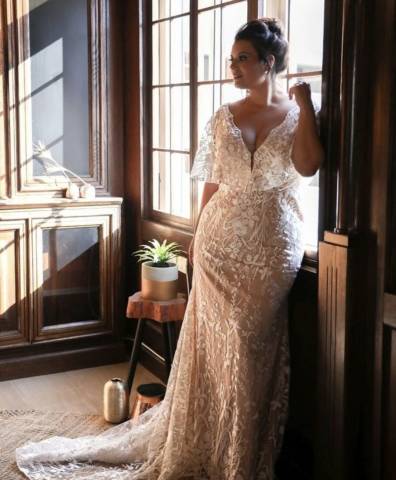 Lush Curve Bridal Bridal Wear in Surrey