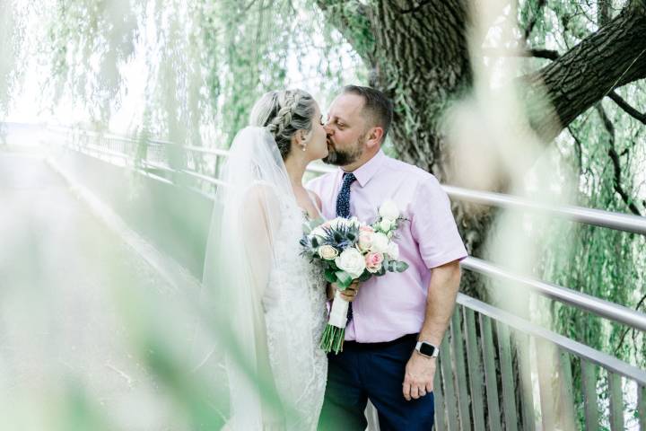 Taunton Castle romantic wedding photography