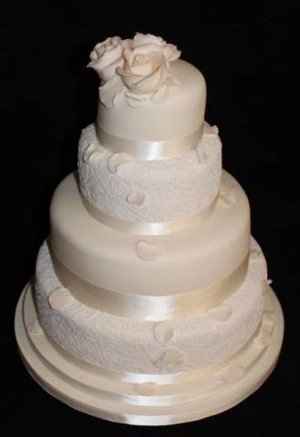 Gardners Bakery,Cakes, Fountains and Sweet Treats in Northamptonshire