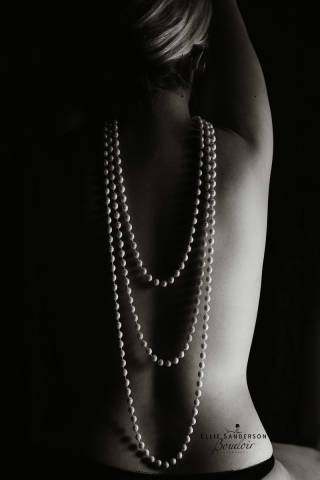 Ellie Sanderson Boudoir Photography, Photographers in Buckinghamshire